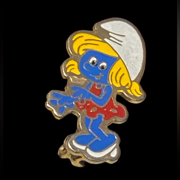 Smurfs Jewelry - Vintage Smurfette Smurfs Enamel Pin #7969